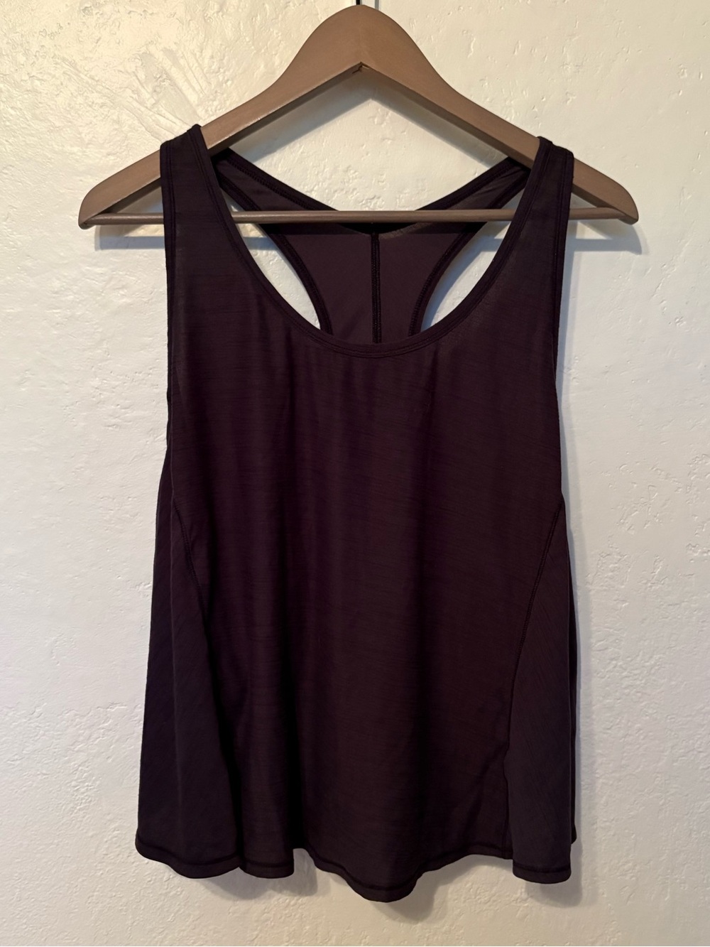 3/$20! Old Navy Breath On Go-Dry Racerback Tank Top